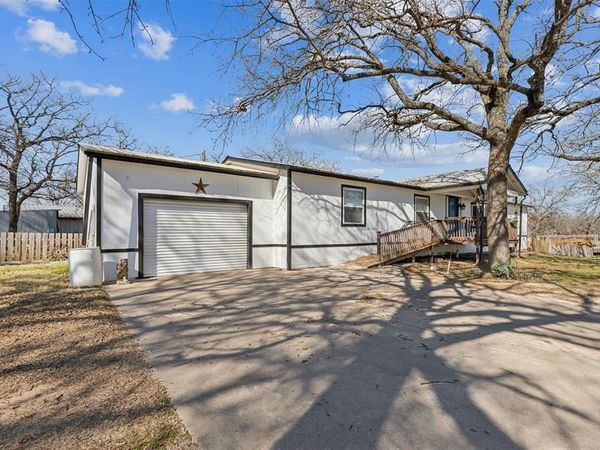 3217 E Fm 916, Cleburne, TX 76031