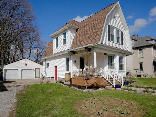 504 E Chicago Road, Sturgis, MI 49091