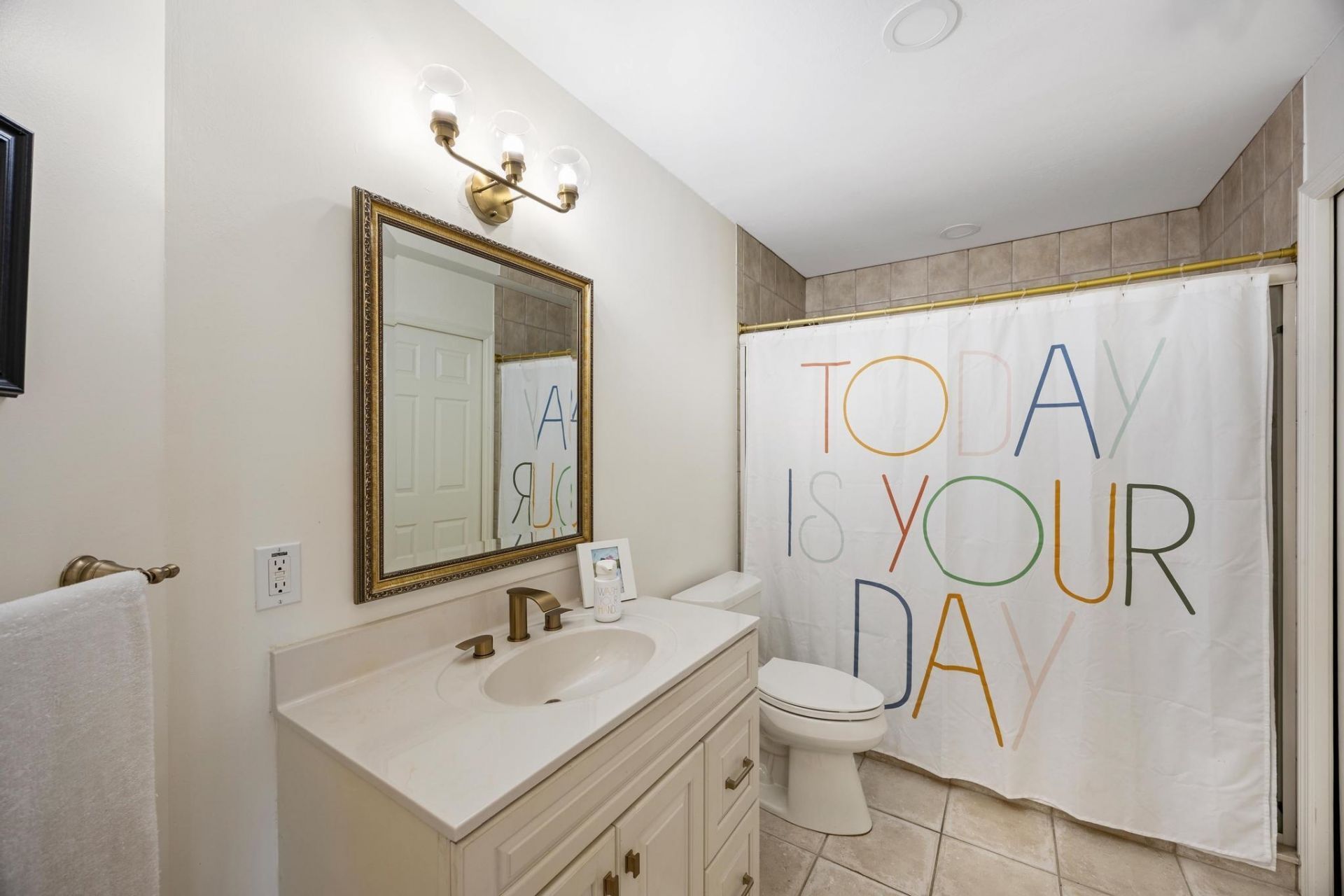 425 Lake Murex Cir, Sanibel, FL 33957 Photo