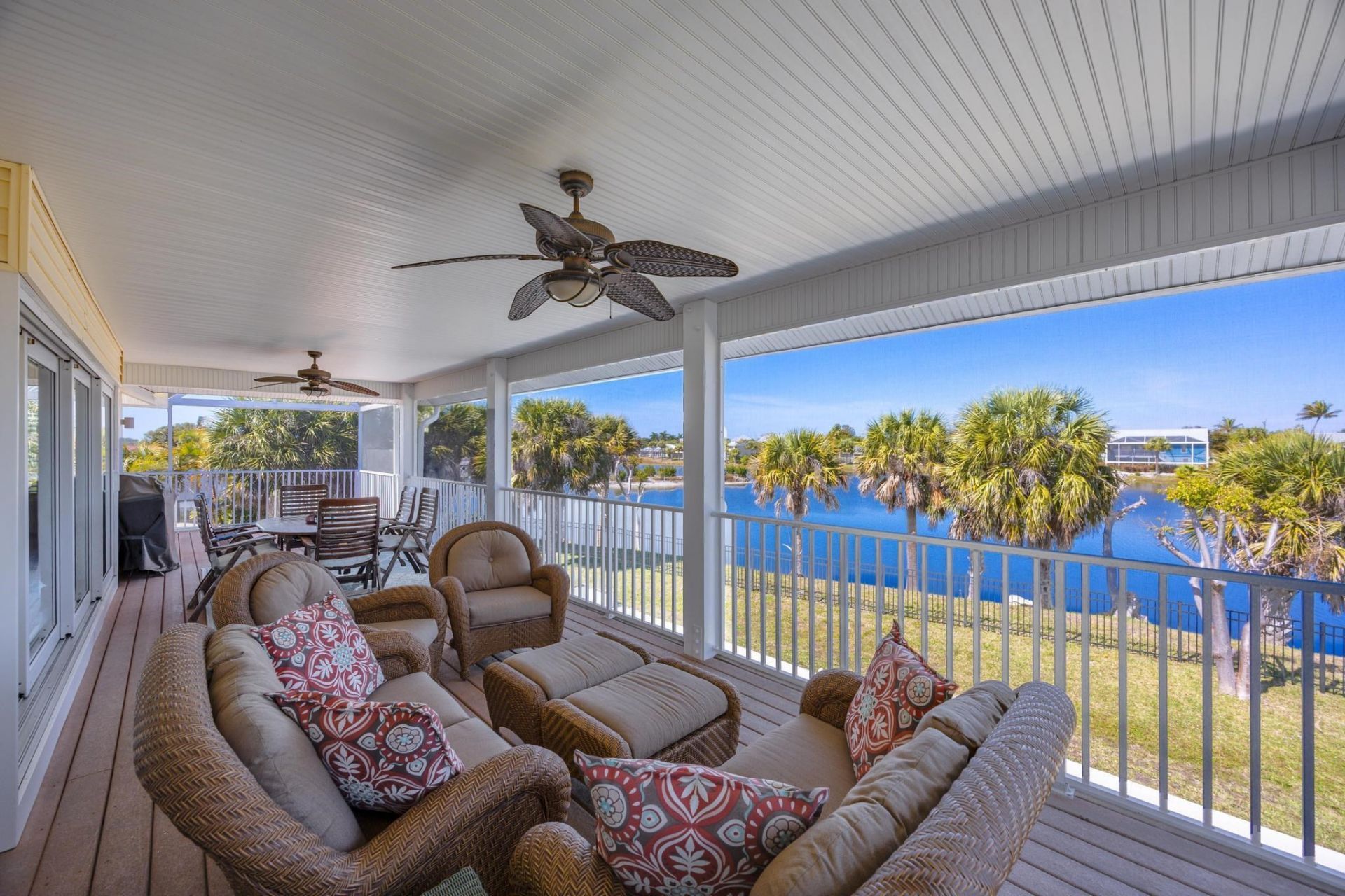 425 Lake Murex Cir, Sanibel, FL 33957 Photo