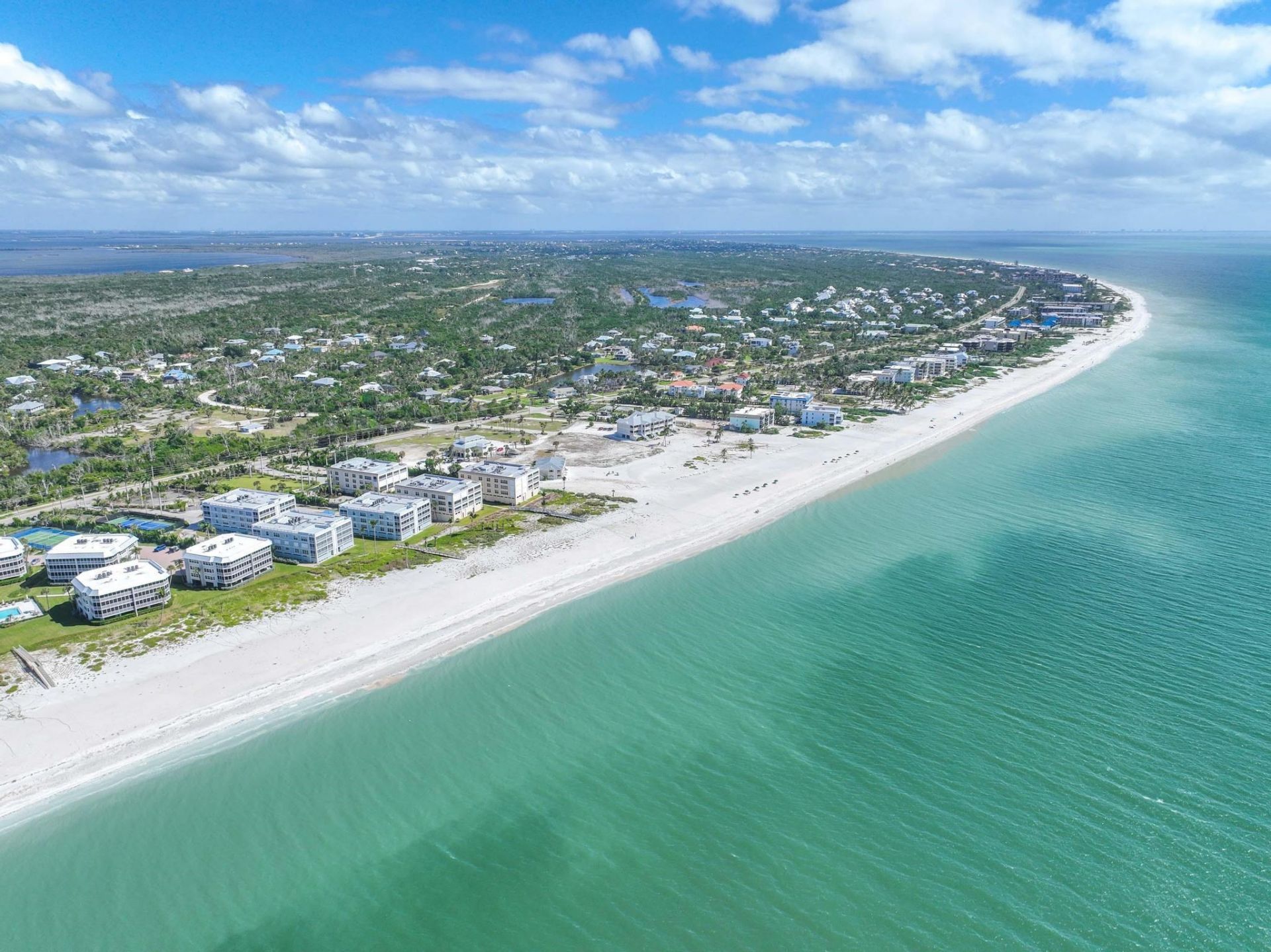 425 Lake Murex Cir, Sanibel, FL 33957 Photo