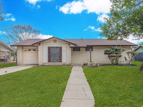 1926 Rawhide Ln, San Antonio, TX 78227