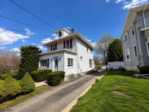 126 Bartholdi Ave, Butler, NJ 07405