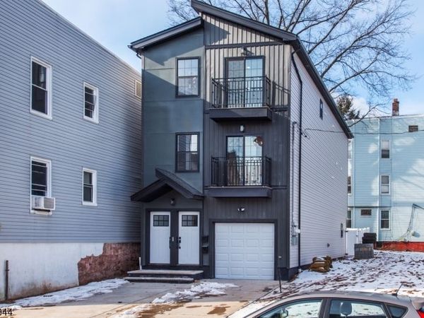 227 21St St, Irvington, NJ 07111