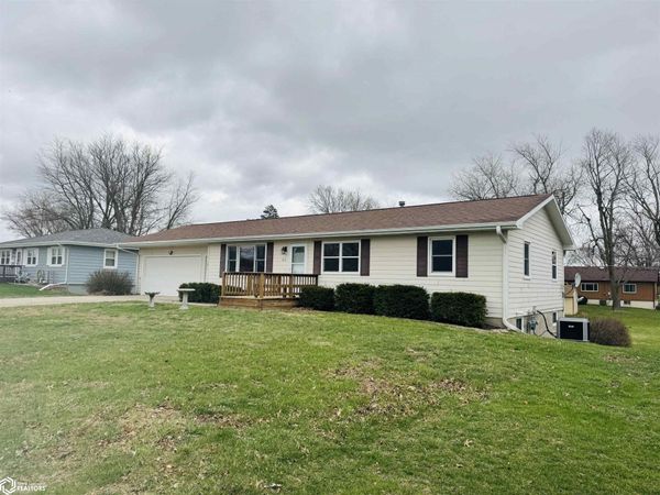 1011 N Mulberry Street, Creston, IA 50801