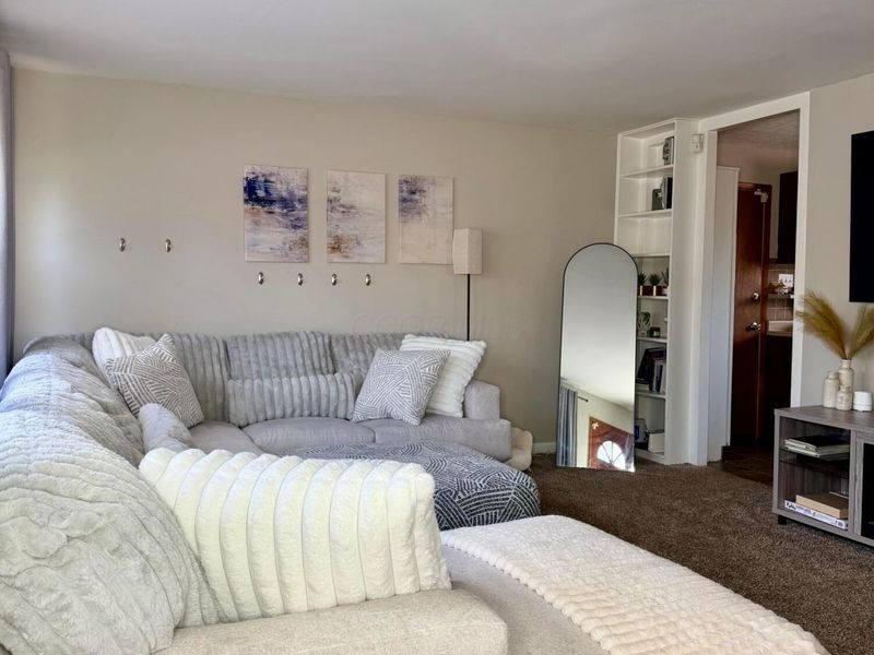 1450 Blaine Drive, Columbus, OH 43227 Photo 3