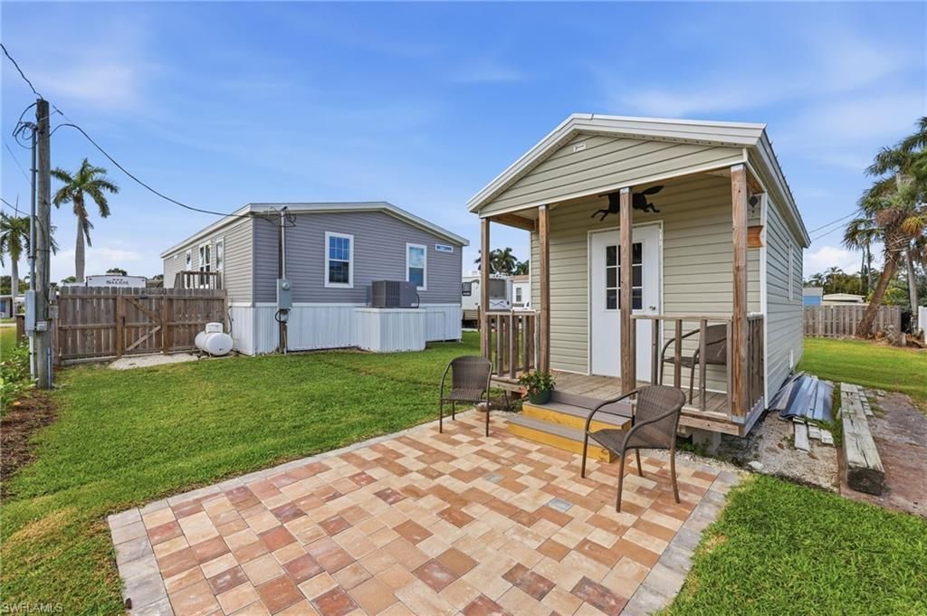 13110 Point Breeze Dr, Fort Myers, FL 33908 Photo