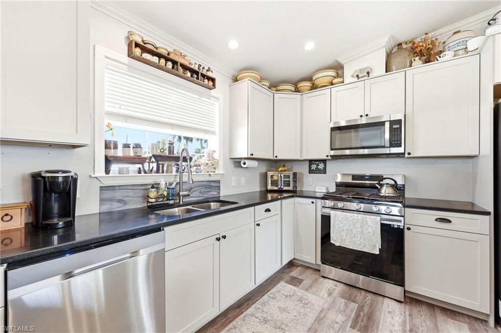 13110 Point Breeze Dr, Fort Myers, FL 33908 Photo
