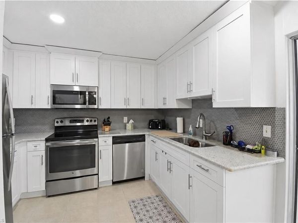 7400 College PKWY, Unit 59C, FORT MYERS, FL 33907