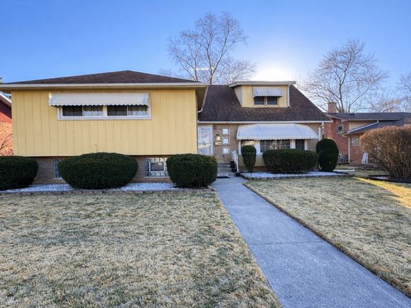 15531 Woodlawn East Avenue , South Holland, IL 60473