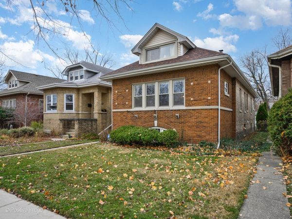 3742 Clinton Avenue , Berwyn, IL 60402