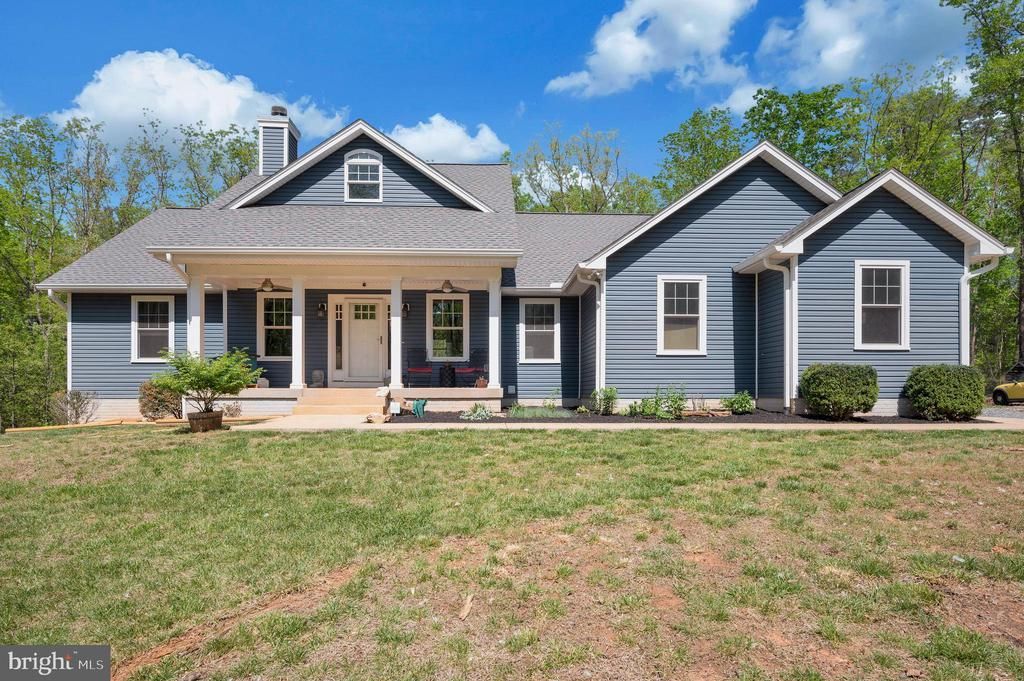 30319 Stonewall Drive, Locust Grove, VA 22508 Main Photo