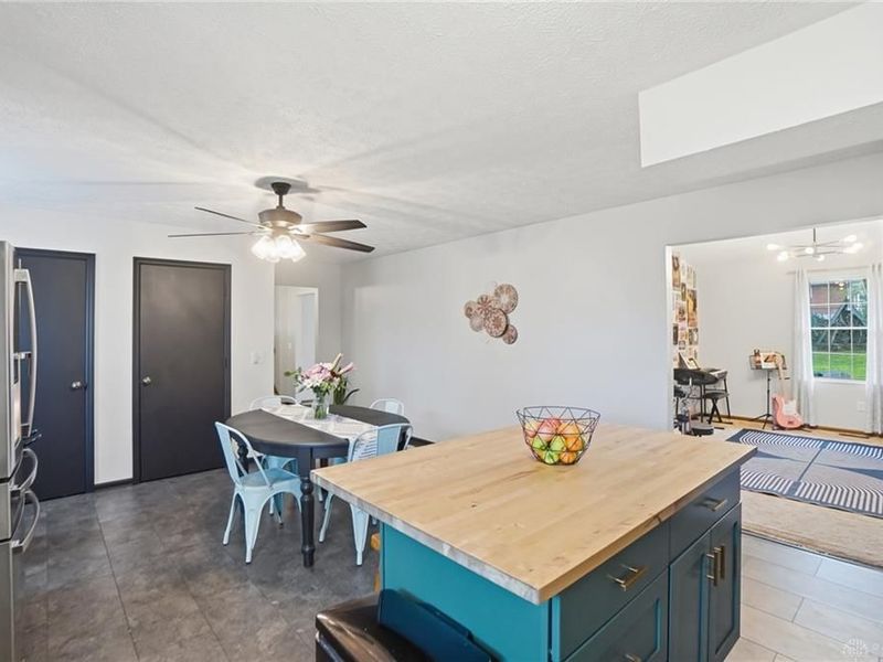 631 Wilson Park Drive, Dayton, OH 45449 Photo 21