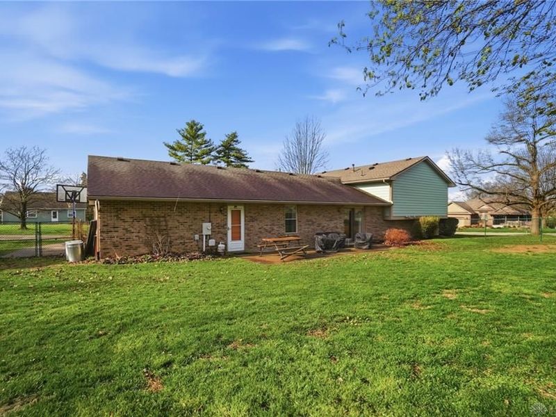 631 Wilson Park Drive, Dayton, OH 45449 Photo 59