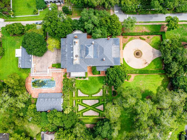 617 Dixie Avenue, Madison, GA 30650