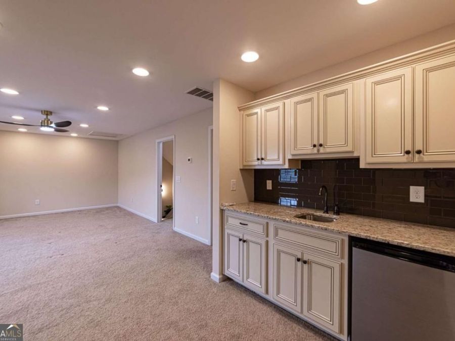 Property Image 67