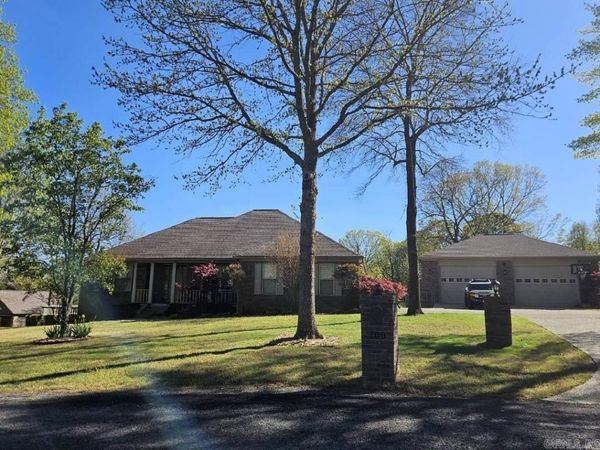 100 Holloway Cv, Heber Springs, AR 72543