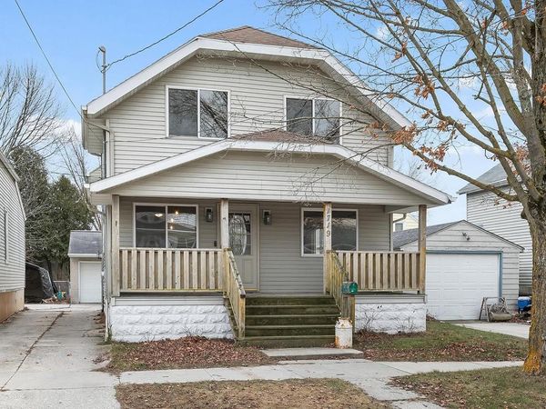 1719 21ST STREET, Two Rivers, WI 54241