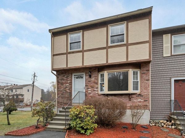 1 Stonegate Lane, Derry, NH 03038