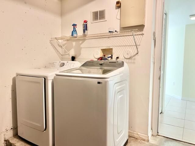 800 S Crestwood Ct Court S, Unit 811, Royal Palm Beach, FL 33411 Photo