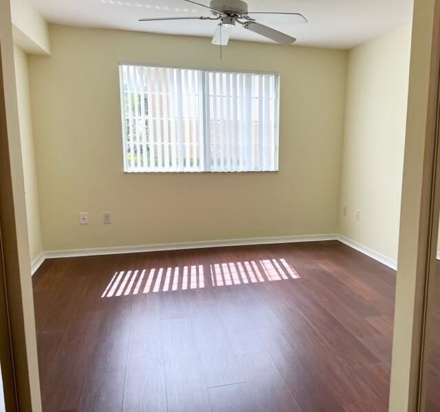 800 S Crestwood Ct Court S, Unit 811, Royal Palm Beach, FL 33411 Photo