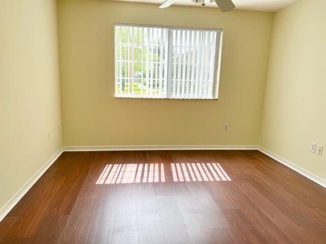 800 S Crestwood Ct Court S, Unit 811, Royal Palm Beach, FL 33411 Photo