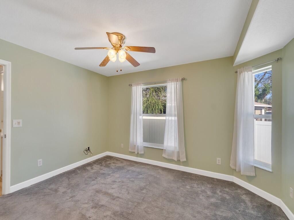 492 Biscayne Lane, Sebastian, FL 32958 Photo