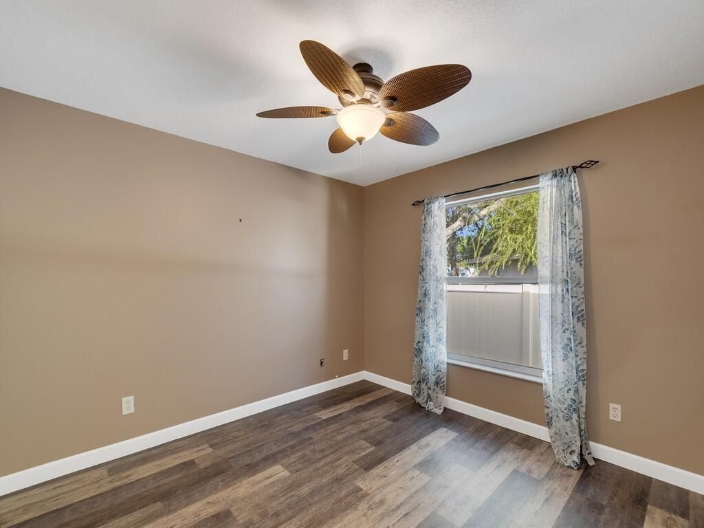 492 Biscayne Lane, Sebastian, FL 32958 Photo