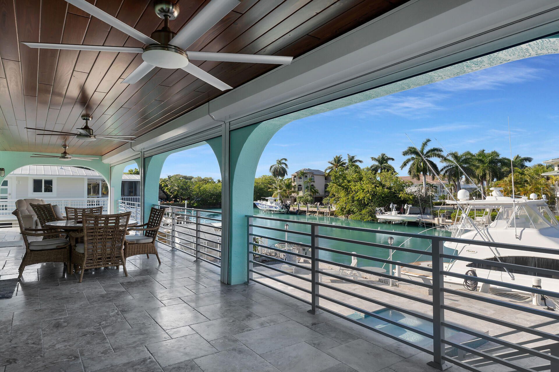 232 W Seaview Drive, Duck, FL 33050 Photo