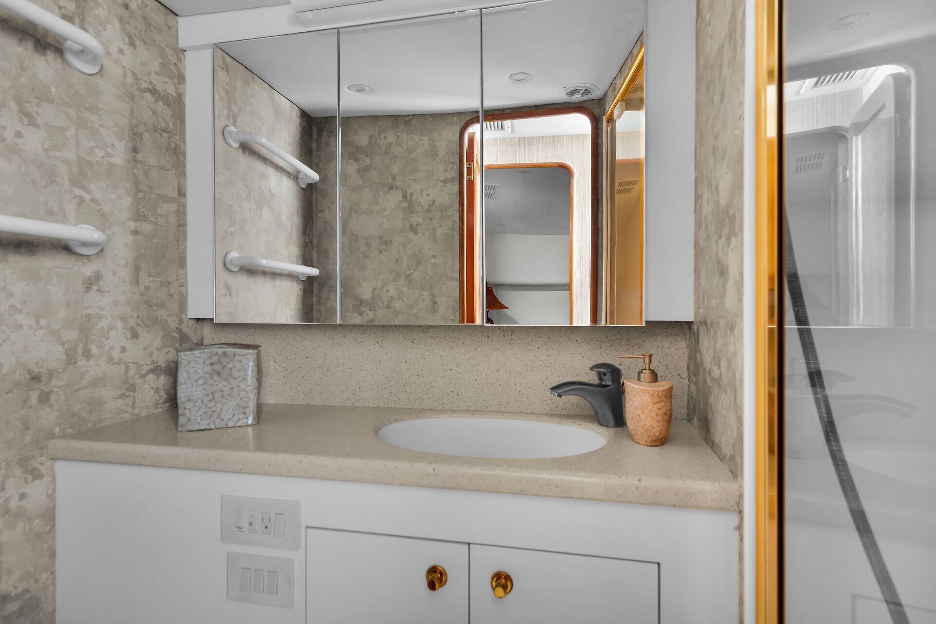 232 W Seaview Drive, Duck, FL 33050 Photo