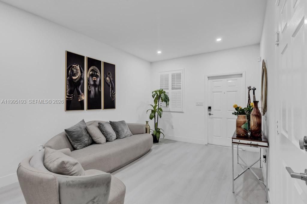 10254 SW 228th Terrace, Miami, FL 33190 Photo