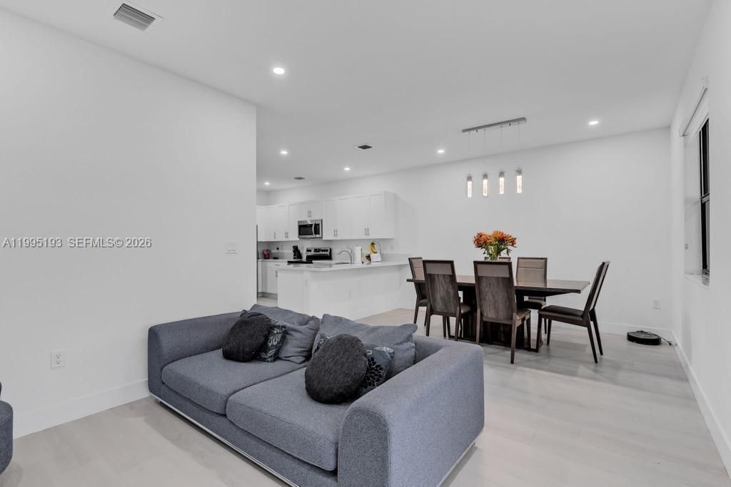 10254 SW 228th Terrace, Miami, FL 33190 Photo