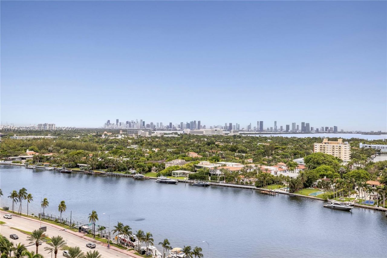 4779 Collins Ave, Unit 1706, Miami Beach, FL 33140 Photo
