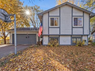 1501 80th Avenue N, Brooklyn Park, MN 55444