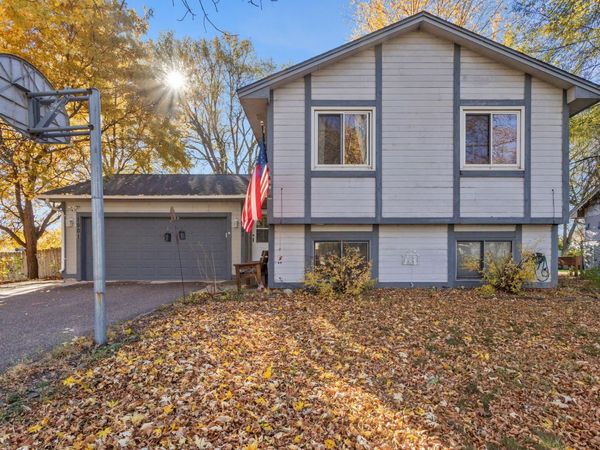 1501 80th Avenue N, Brooklyn Park, MN 55444