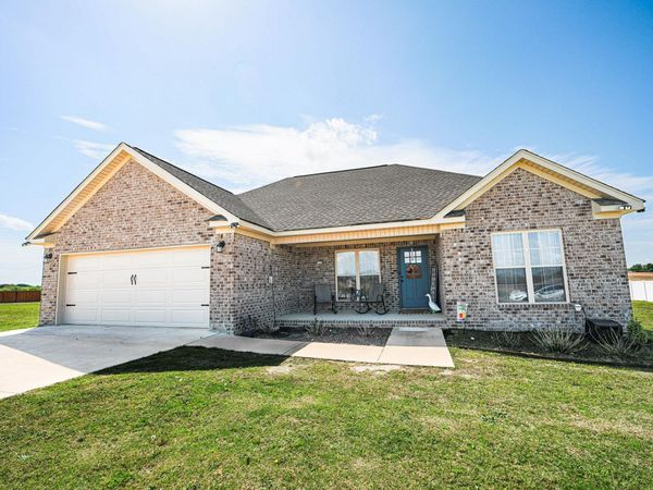 915 Co Rd 31, Killen, AL