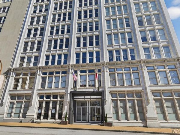 1501 Locust Street, Unit 202, St Louis, MO 63103