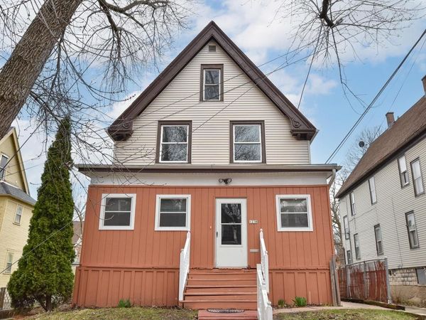 1238 N 33rd STREET, Milwaukee, WI 53208