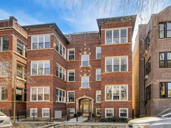 1435 W Rosemont Avenue , Unit 3E, Chicago, IL 60660