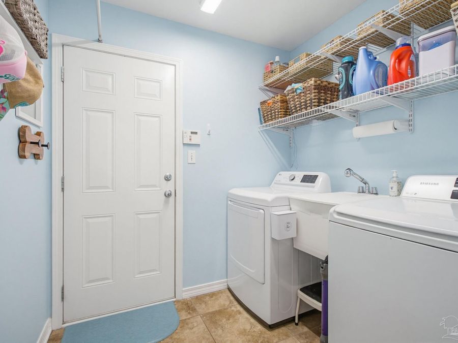 Property Image 41