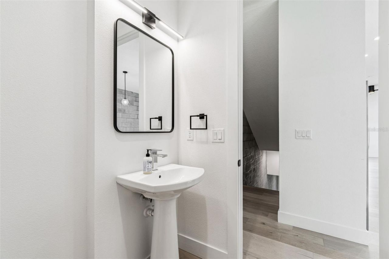 2724 5th Avenue S, Saint Petersburg, FL 33712 Photo