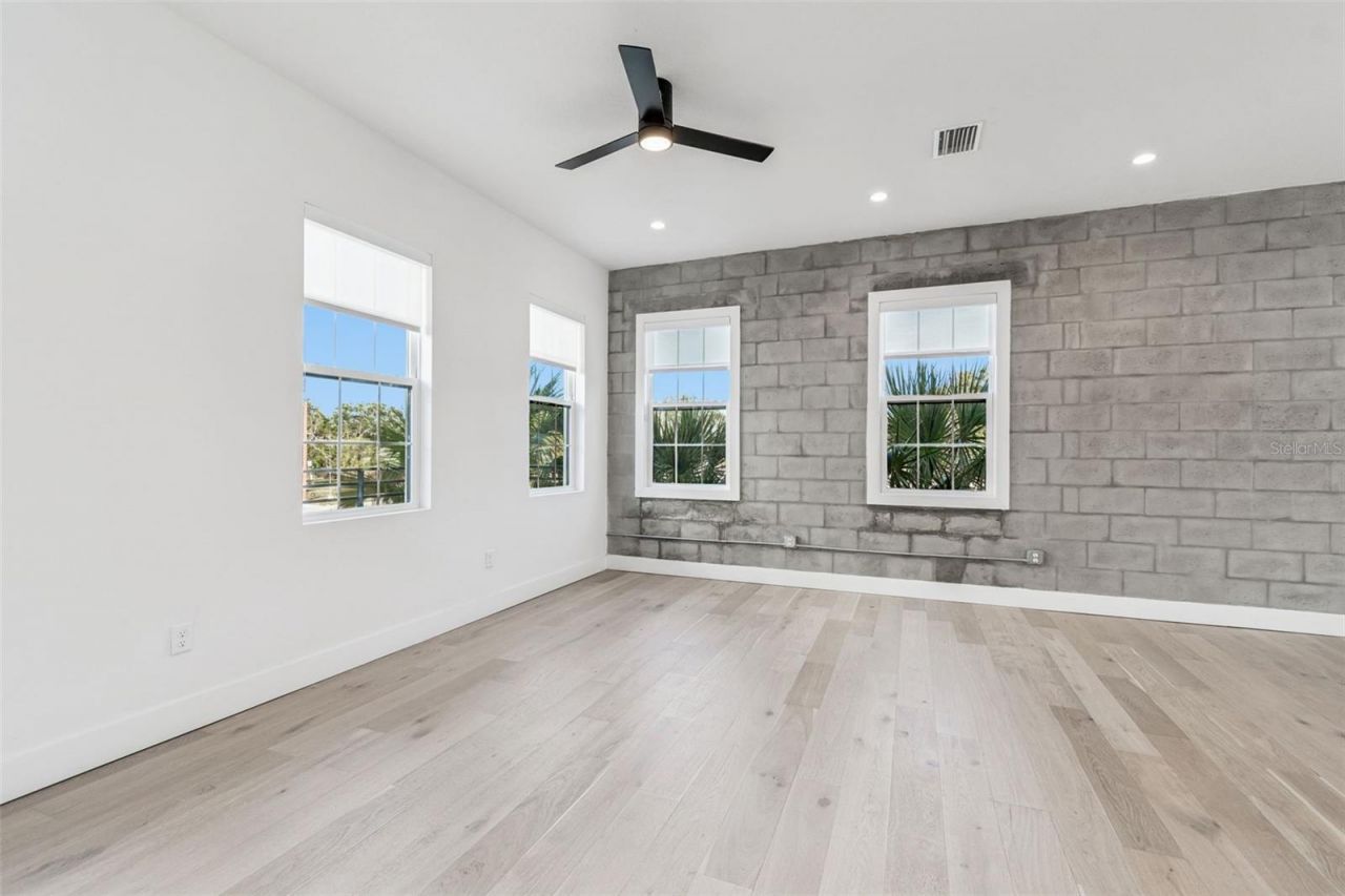 2724 5th Avenue S, Saint Petersburg, FL 33712 Photo