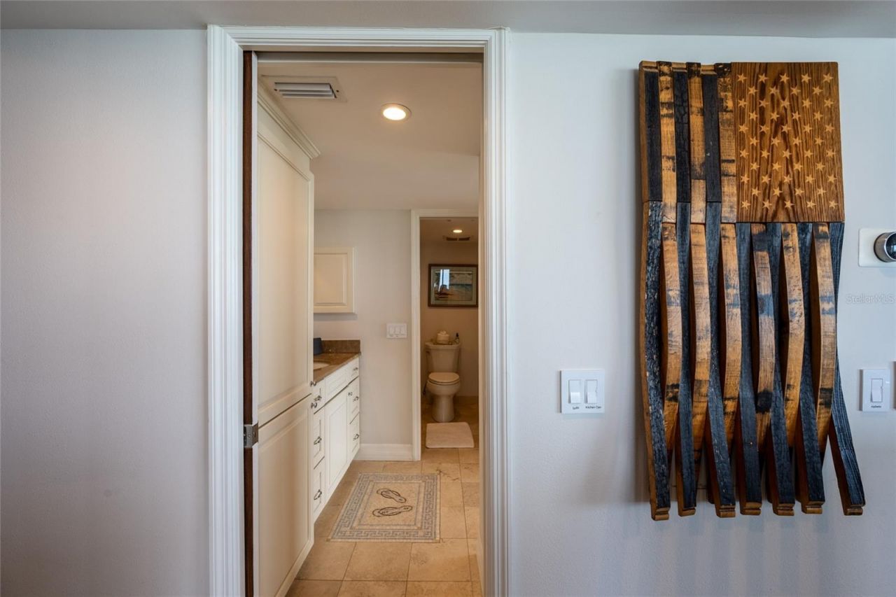 5400 Ocean Boulevard, Unit 10-02, Sarasota, FL 34242 Photo