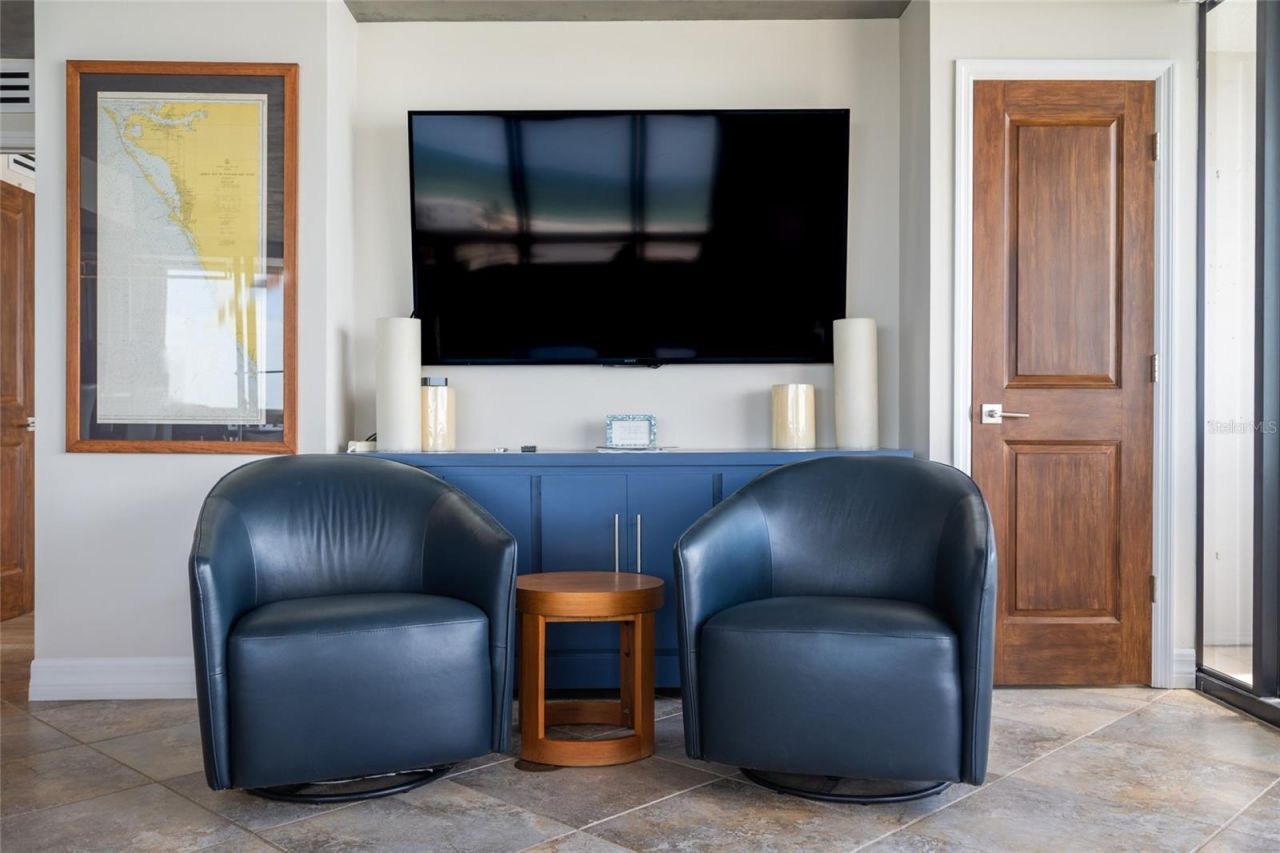 5400 Ocean Boulevard, Unit 10-02, Sarasota, FL 34242 Photo