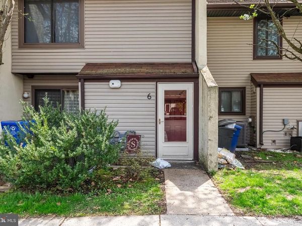 6 W AZALEA LANE , MOUNT LAUREL, NJ 08054