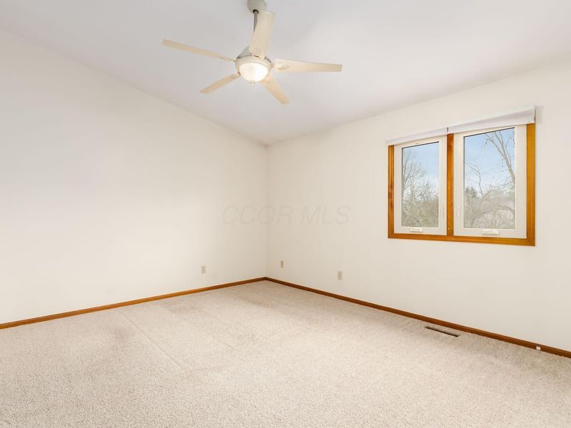 7673 Key Deer Drive, Columbus, OH 43085 Photo 18