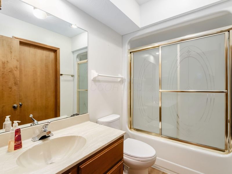 7673 Key Deer Drive, Columbus, OH 43085 Photo 22