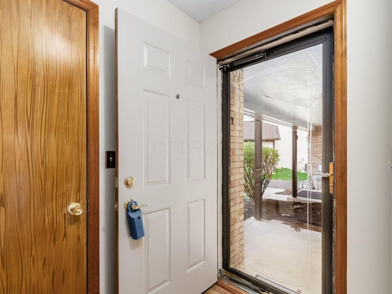 7673 Key Deer Drive, Columbus, OH 43085 Photo 3