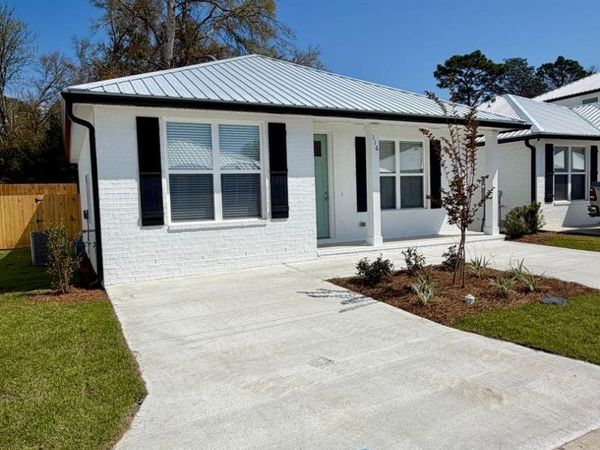 116 Penny Lane, Valparaiso, FL 32580