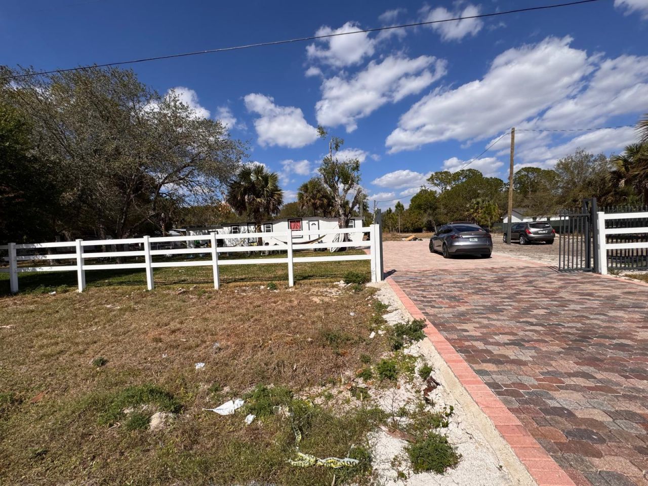 357 Hunting Club Avenue, Clewiston, FL 33440 Photo